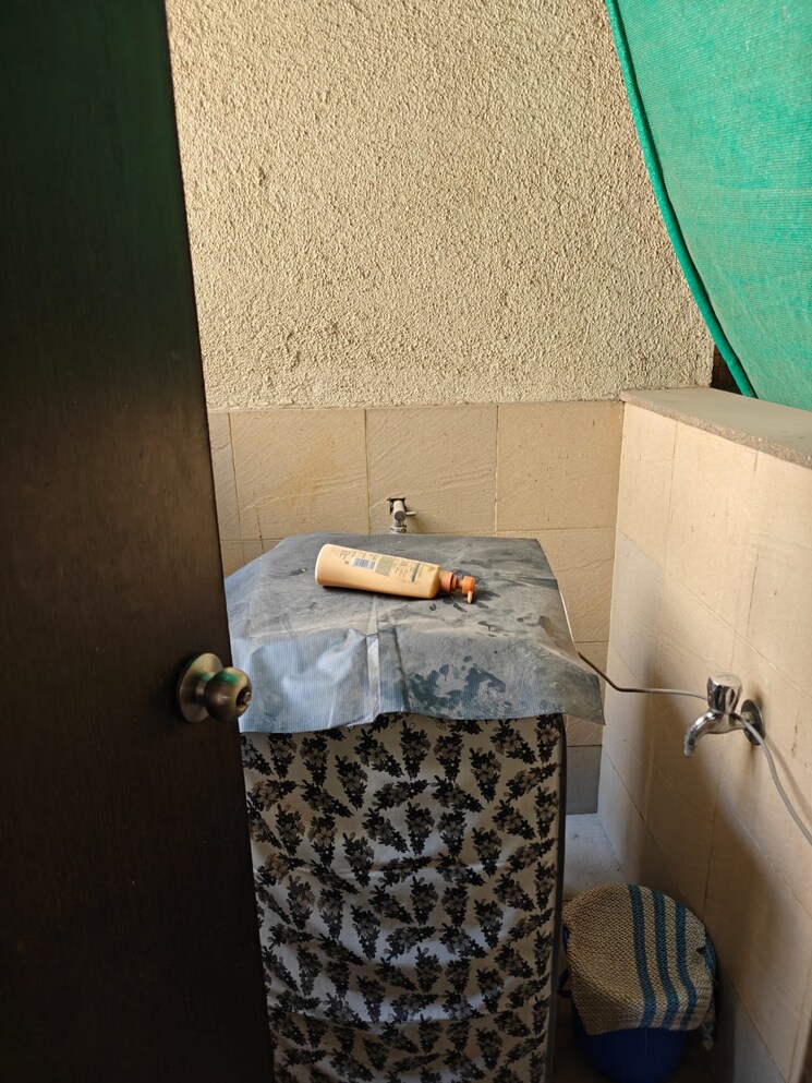 Bathroom, welworth-tinseltown 2 Bedroom 1179 Sq.Ft. Apartment In Bavdhan Pune 8671448