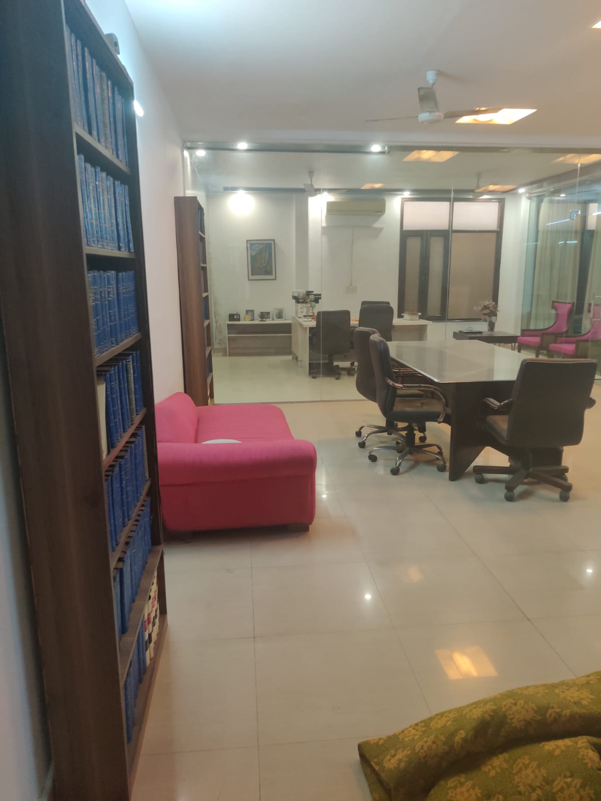 Office Space For Rent in Green Park Extension