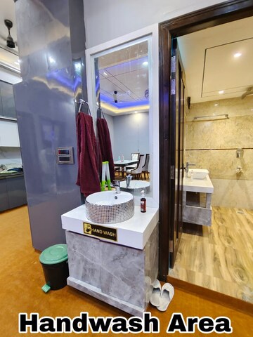 Bathroom in 6 BHK Villa at Bahara Boj – for Sale