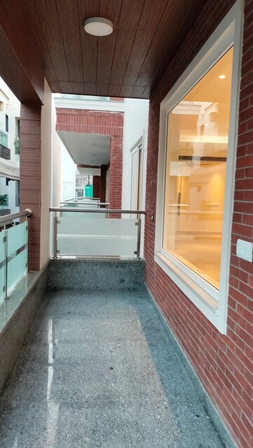 Kitchen in 4 BHK Apartment at RWA Hauz Khas Block C 5, Hauz Khas – for Rent