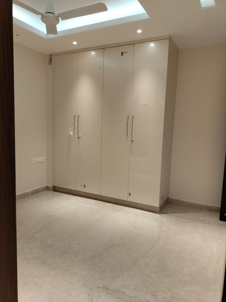 Room, rwa-hauz-khas-block-c-5 4 Bedroom 4500 Sq.Ft. Apartment In Hauz Khas Delhi 8671500