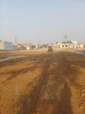  Plot For Sale in Dheeraj Nagar