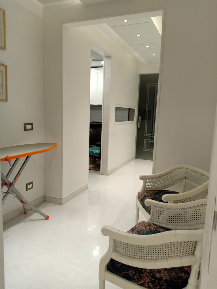 Living Room, sarvapriya vihar 3 Bedroom 1800 Sq.Ft. Apartment In Sarvapriya Vihar Delhi 8671548