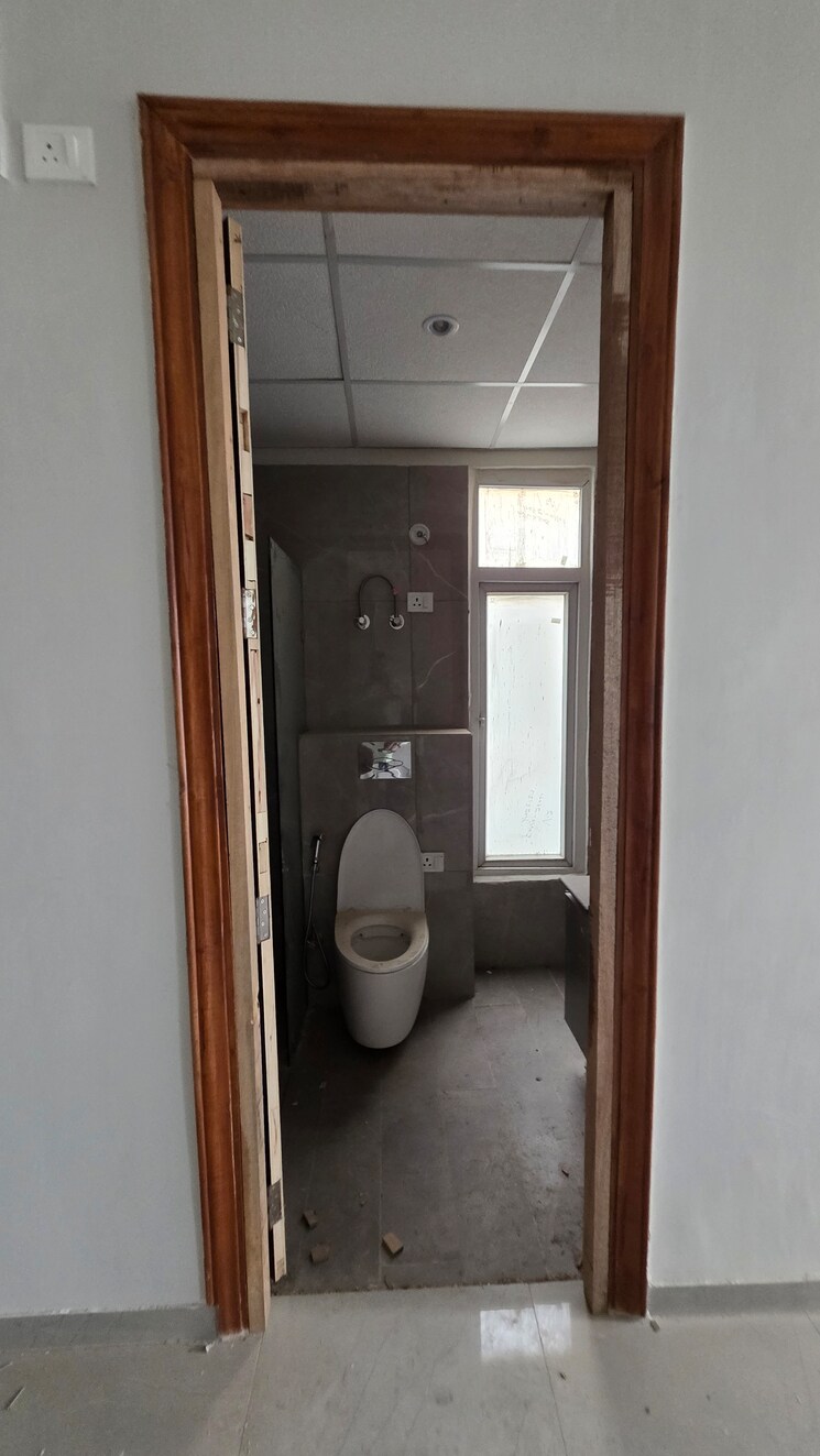 undefined, t-homes-phase-1 4 Bedroom 1950 Sq.Ft. Apartment In Siddharth Vihar Ghaziabad 8671657