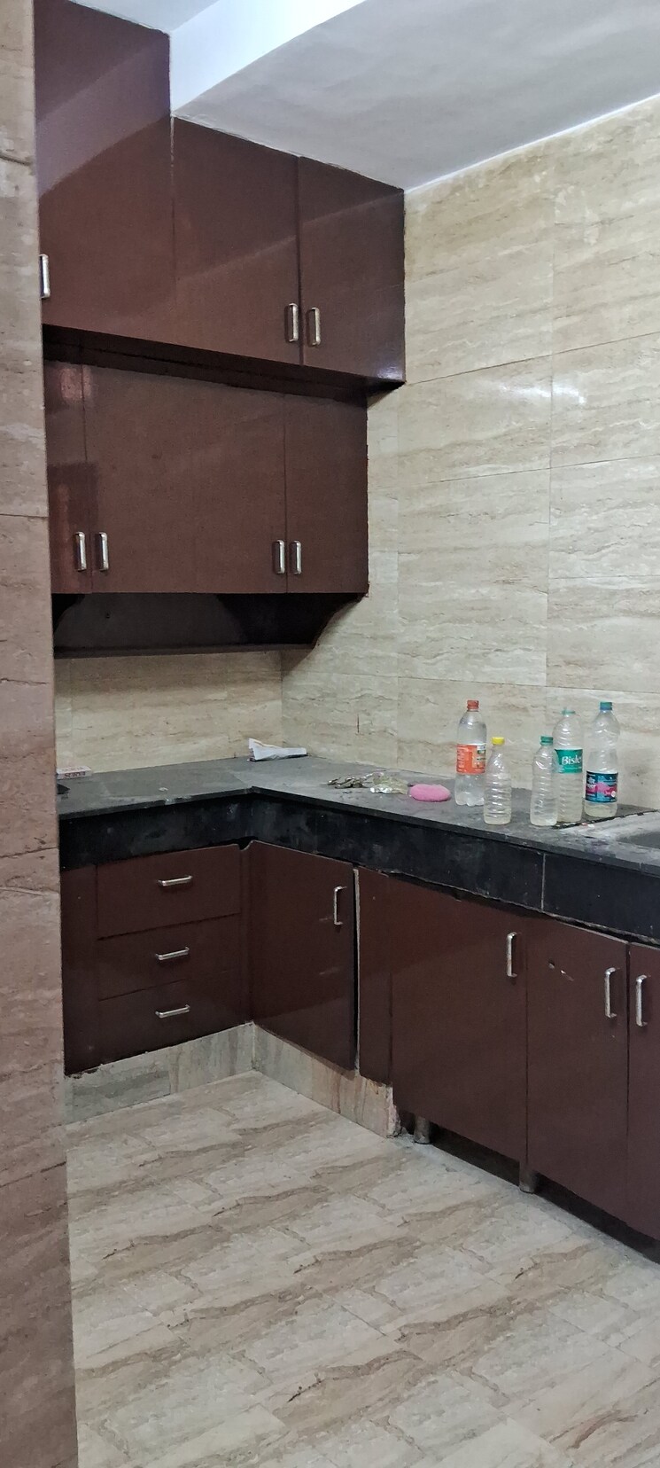Kitchen, sarita vihar 3 Bedroom 2500 Sq.Ft. Apartment In Sarita Vihar Delhi 8671674