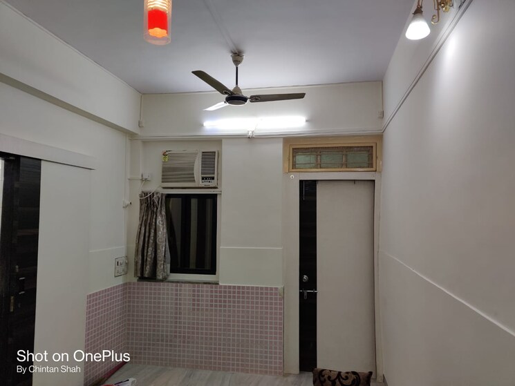 Kitchen, nivara-deepanjali-chsl 1.5 Bedroom 700 Sq.Ft. Apartment In Vile Parle East Mumbai 8671653