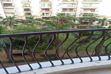 Balcony in 4 BHK Apartment at Tarika CGHS, Sector 43 – for Rent