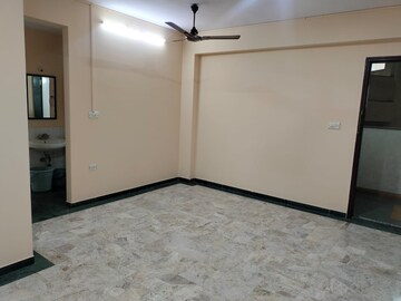 Room in 1 BHK Apartment at Hiranandani Estate Kenora, Ghodbunder Road – for Rent
