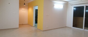 Room in 3.5 BHK Apartment at Bhartiya Nikoo Homes, Thanisandra Main Road – for Rent