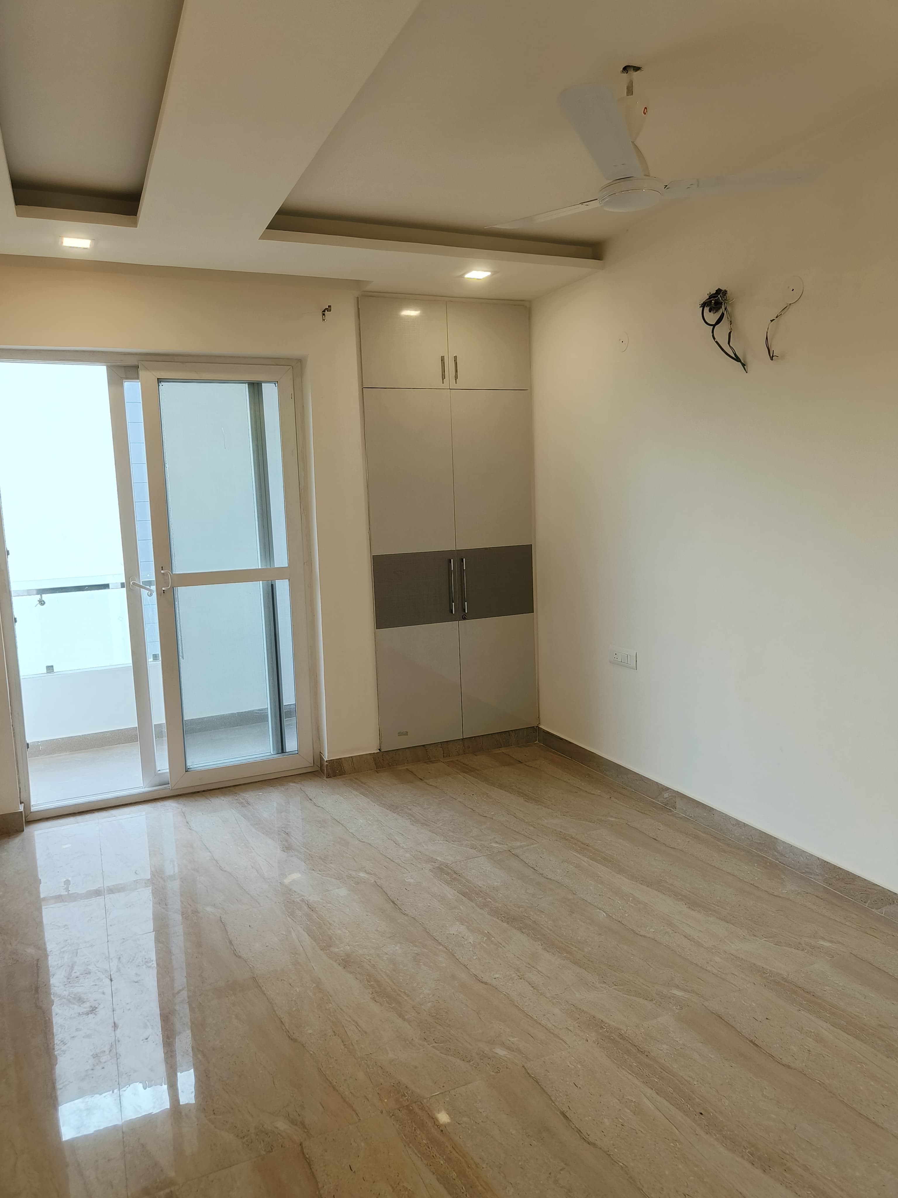 2 BHK Apartment For Rent in BPTP Discovery Park