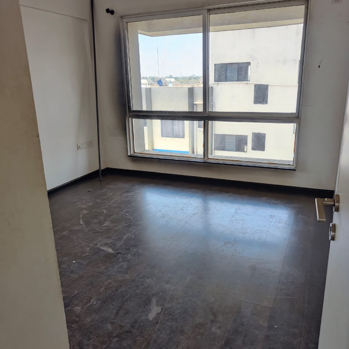 3 BHK + Extra Room 1206 Sq.Ft. Apartment in Kolte Patil 24K Glitterati 2