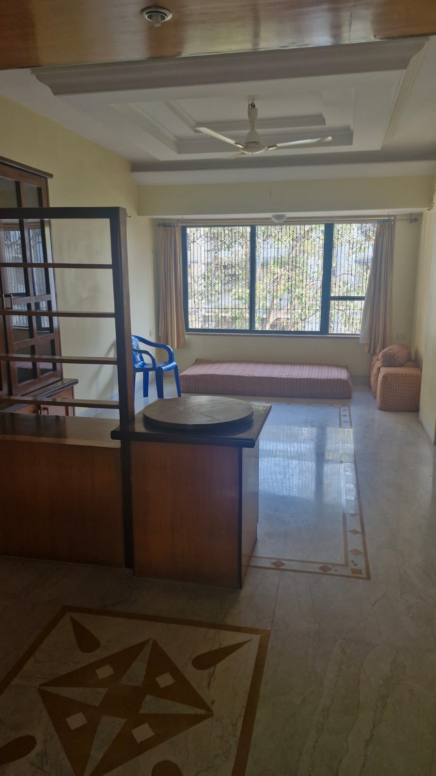 2 BHK Apartment For Rent in Cubic Mall