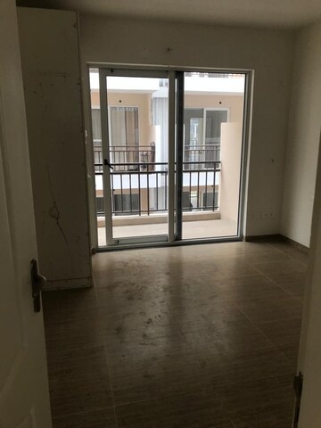 Room in 3 BHK Apartment at Sushma Valencia, International Airport Road – for Sale