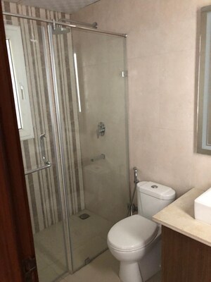 Bathroom in 3 BHK Apartment at Central Park Flower Valley Aqua Front Towers, Sohna Sector 33 – for Sale