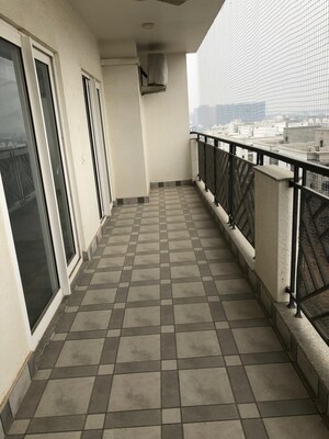 Balcony in 3 BHK Apartment at Central Park Flower Valley Aqua Front Towers, Sohna Sector 33 – for Sale