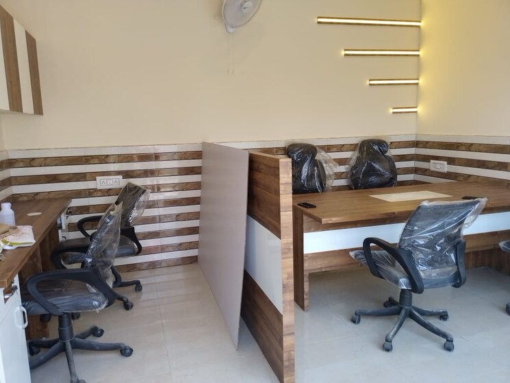 Gym, puri-81-business-hub Commercial Office Space 300 Sq.Ft. In Sector 81 Faridabad 8671590