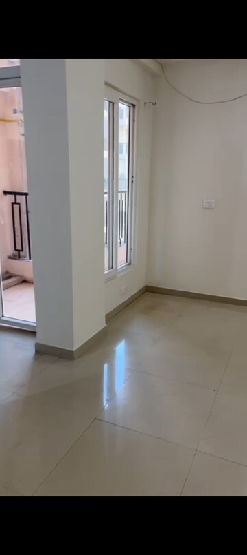 Room in 3 BHK Apartment at Windsor Paradise 2, Raj Nagar Extension – for Sale