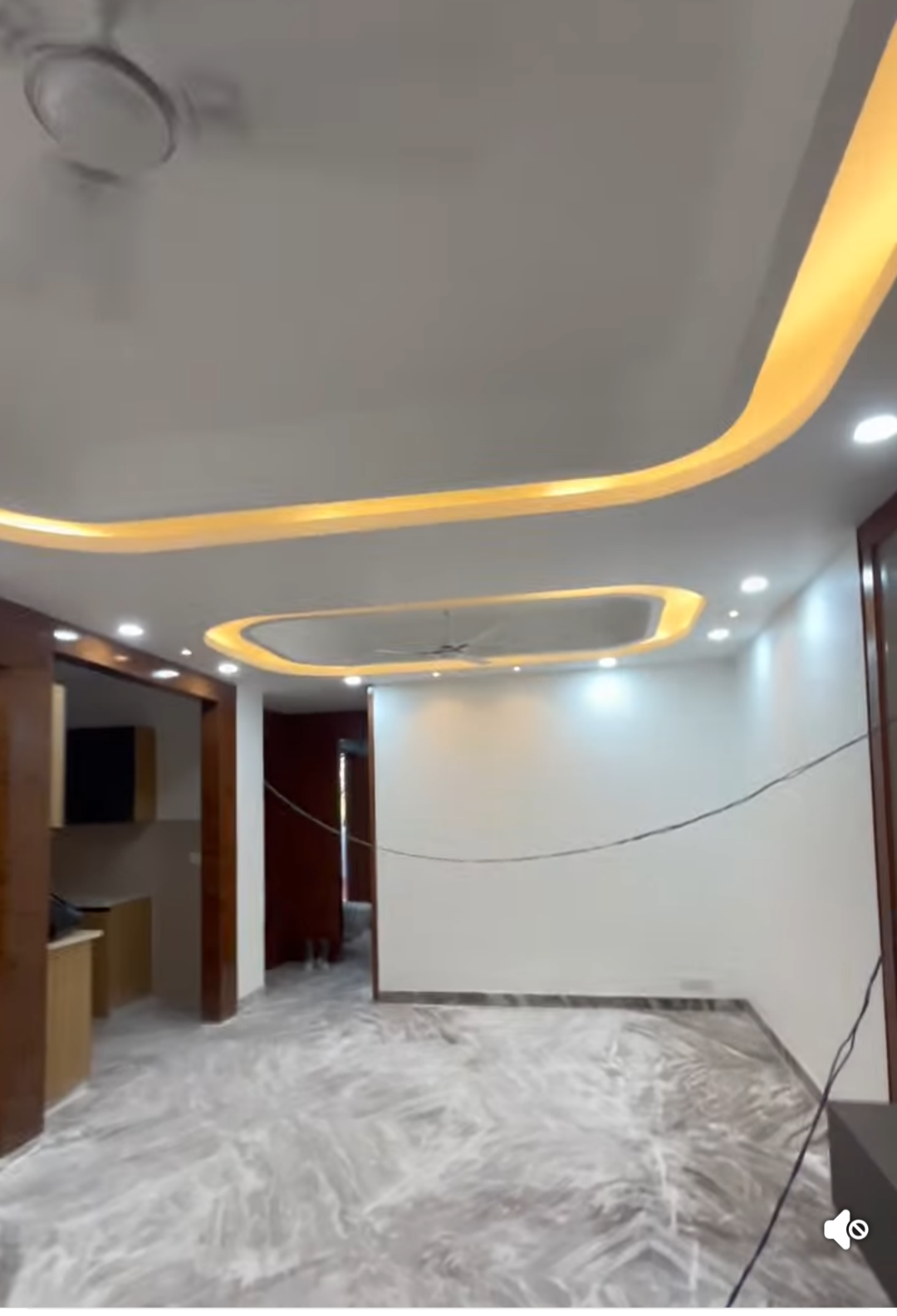 3 BHK + Servant Room Builder Floor For Rent in Sarvpriya Vihar 