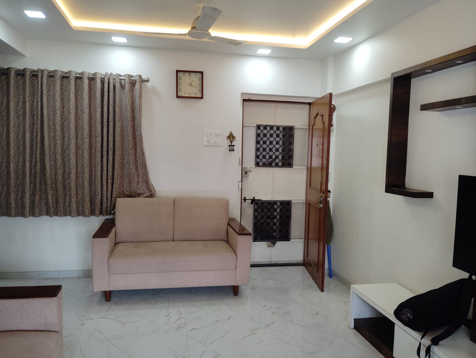 2 BHK + Extra Room 1100 Sq.Ft. Apartment in Sneh Paradise