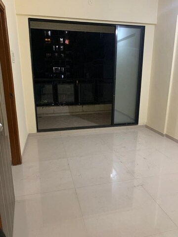 Room in 1 BHK Apartment at Happy Home Sarvodaya Leela, Thakurli – for Rent