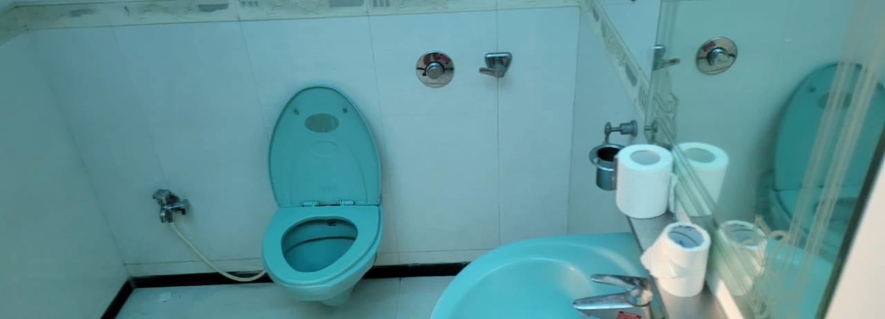 2 BHK + Study Room Apartment For Rent in Haware Tiara