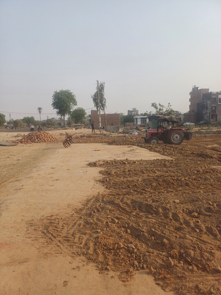 undefined, dheeraj nagar  137 Sq.Yd. Plot In Dheeraj Nagar Faridabad 8671973
