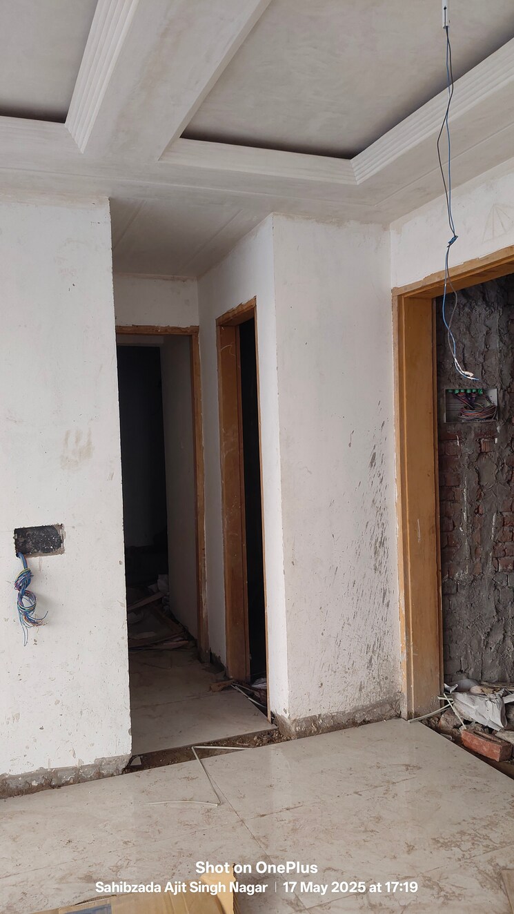 undefined, kishanpura 3 Bedroom 125 Sq.Yd. Apartment In Kishanpura Zirakpur 8672147