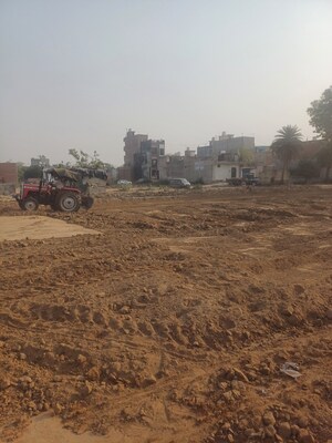  Plot – Exterior View View at Dheeraj Nagar - for Sale