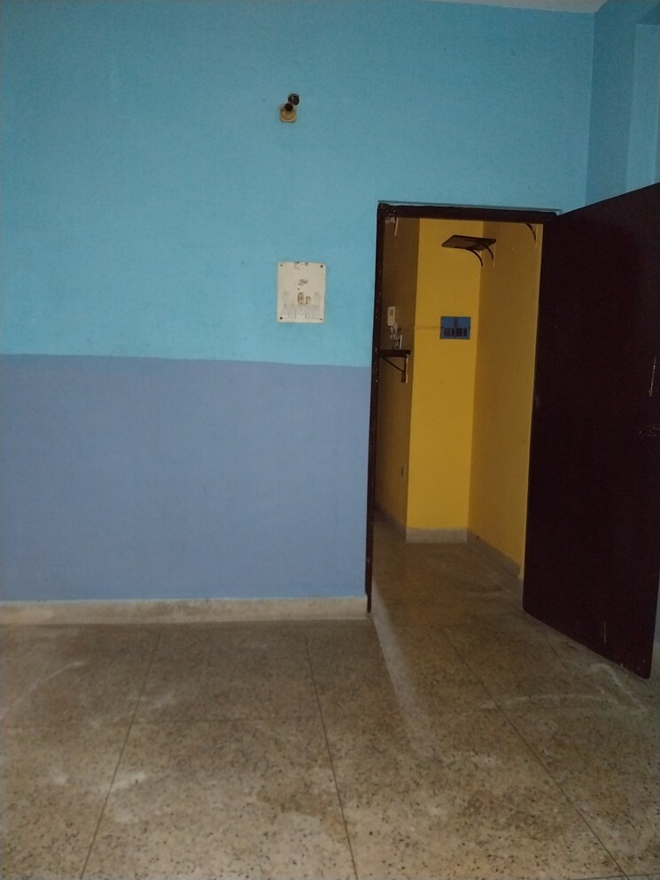 Room, garia 2 Bedroom 850 Sq.Ft. Apartment In Garia Kolkata 8672054