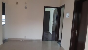 Room in 3 BHK Builder Floor at BPTP Park Elite Floors, Sector 85 – for Rent