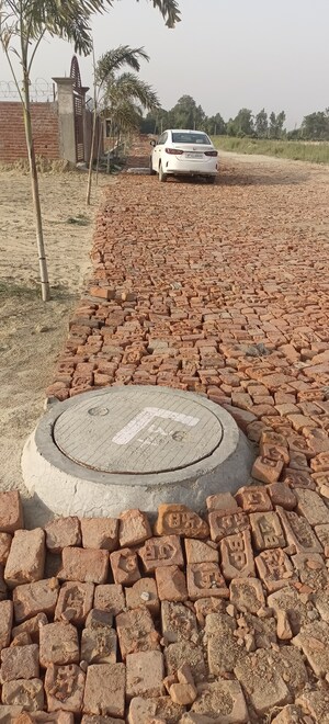  Plot – Exterior View View at Gosainganj - for Sale