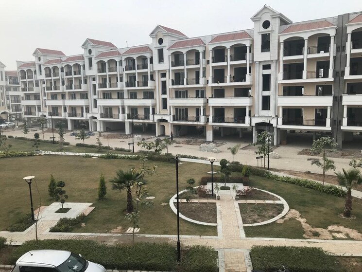 Exterior View, sushma-valencia 3 Bedroom 1800 Sq.Ft. Apartment In International Airport Road Zirakpur 8672066