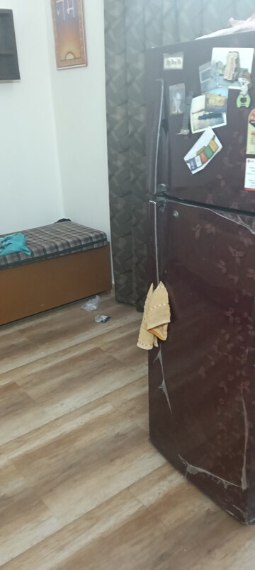 Furnished Amenities in 1 RK Builder Floor at Lajpat Nagar I – for Rent