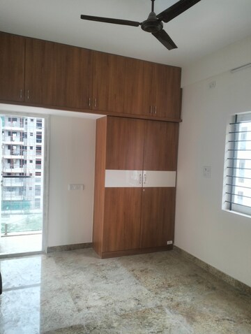 Room in 2 BHK Builder Floor at Hsr Layout – for Rent