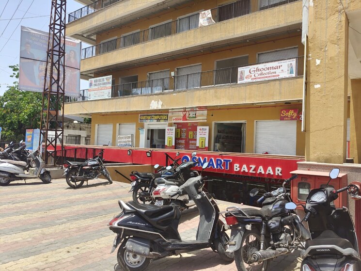  Parking, bank colony Commercial Shop 179 Sq.Ft. In Bank Colony Beawar 8672246