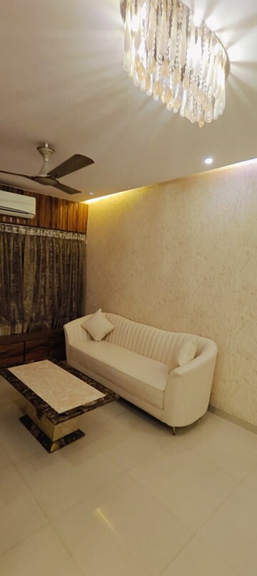 Living Room in 3 BHK Apartment at Andheri West – for Rent