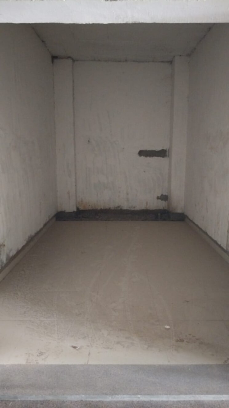 Room, bank colony Commercial Shop 127 Sq.Ft. In Bank Colony Beawar 8672254