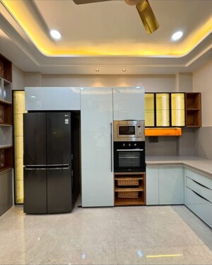Kitchen in 3 BHK Builder Floor at Sector 30 – for Sale