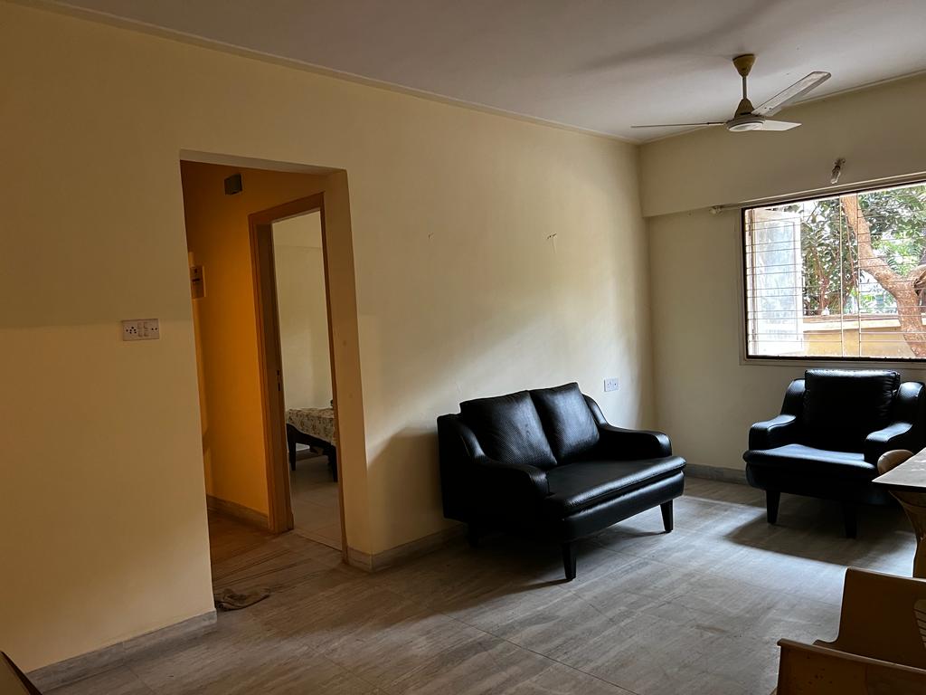 2 BHK + Pooja Room 702 Sq.Ft. Apartment in Crystal Garden Estate CHS