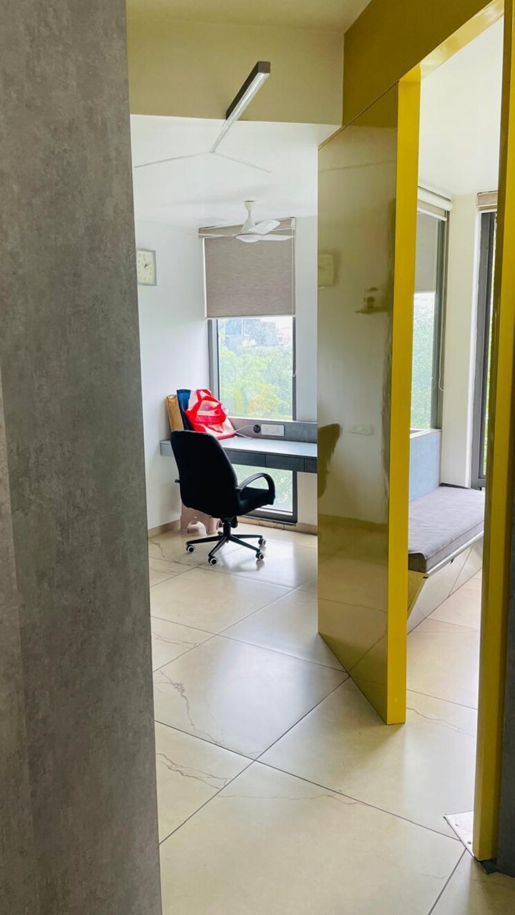 Team Area, naranpura Commercial Office Space 884 Sq.Ft. In Naranpura Ahmedabad 8672292