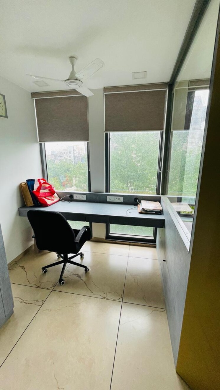 Team Area, naranpura Commercial Office Space 884 Sq.Ft. In Naranpura Ahmedabad 8672292