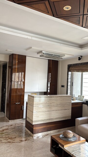 Living Room in 3.5 BHK Apartment at Sheth Vasant Lawns, Laxmi Nagar – for Sale