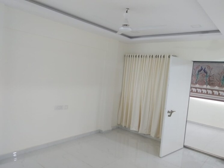 Room, madhav-palacia 3 Bedroom 950 Sq.Ft. Apartment In Ghodbunder Road Thane 8672353