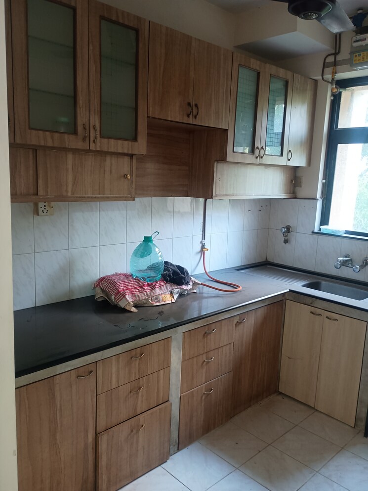 Balcony, hiranandani-estate-greenwich 1 Bedroom 595 Sq.Ft. Apartment In Ghodbunder Road Thane 8672359