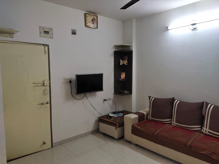 Living Room, memnagar 2 Bedroom 1620 Sq.Ft. Apartment In Memnagar Ahmedabad 8672375