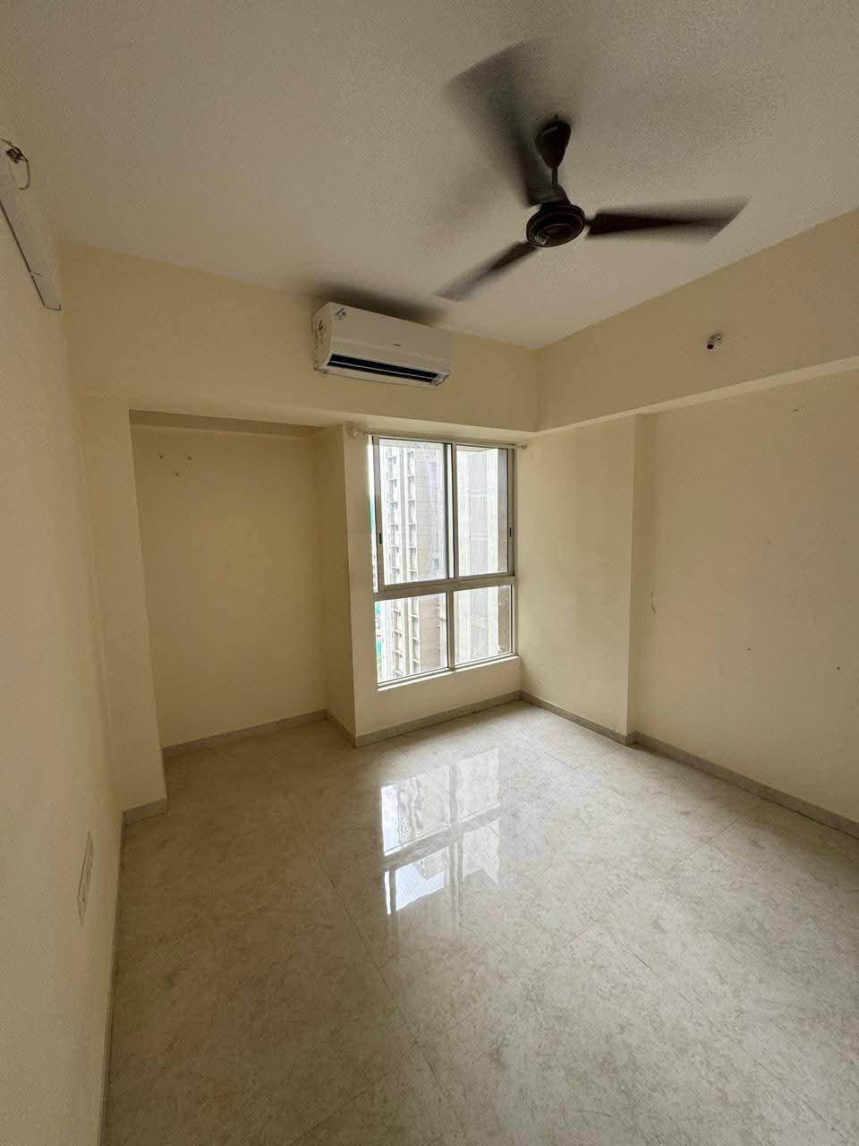 2 BHK Apartment For Rent in Lodha Amara