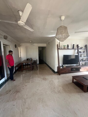 Living Room in 3 BHK Apartment at Bianca Tower, Andheri West – for Rent
