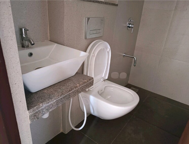Bathroom, piramal-vaikunth 2 Bedroom 750 Sq.Ft. Apartment In Balkum Pada Thane 8672409