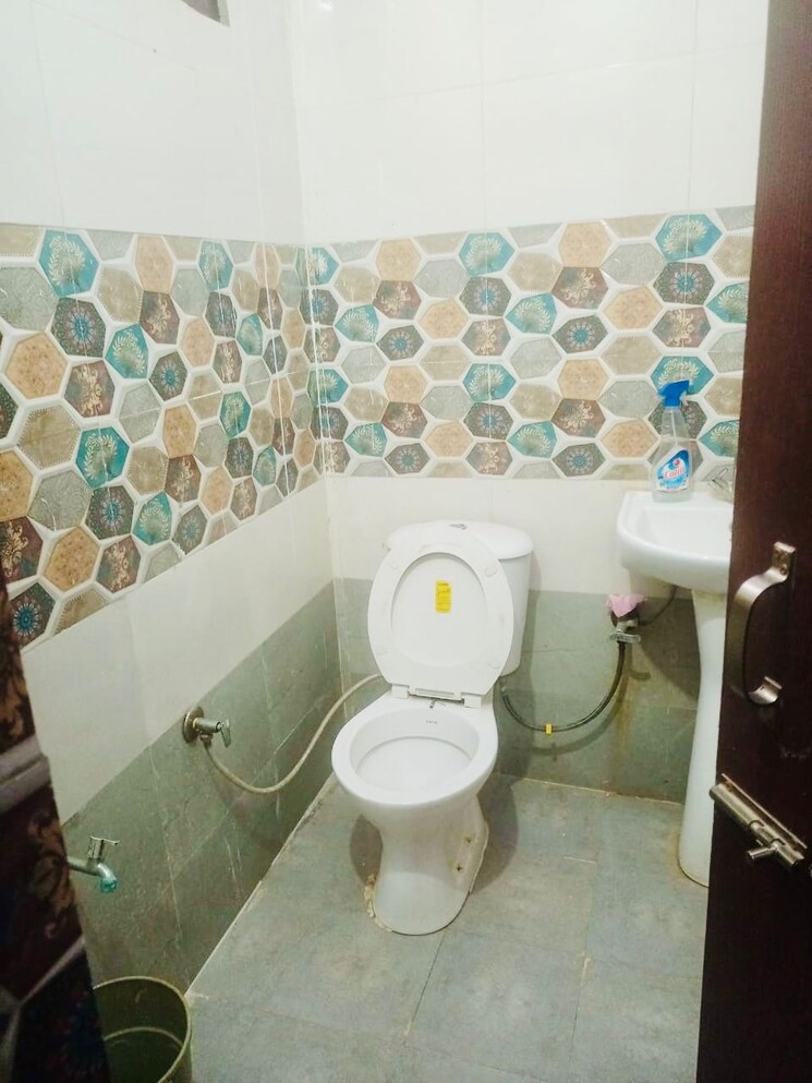 Bathroom, sector 115 2 Bedroom 900 Sq.Ft. Apartment In Sector 115 Mohali 8672410