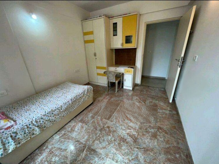 Bedroom, hiranandani-estate 2 Bedroom 1000 Sq.Ft. Apartment In Ghodbunder Road Thane 8672447